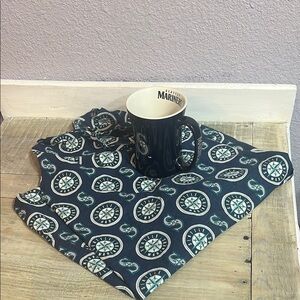 MLB Seattle Mariners Homemade Apron & Coffee Mug Set